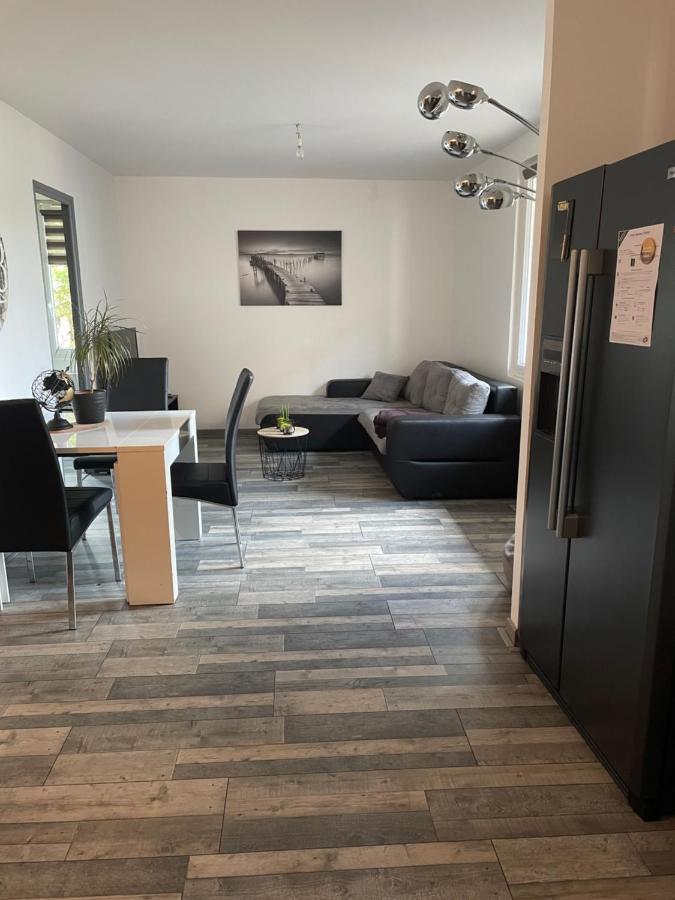 Appartement Rdc Calme En Hyper Centre-Ville Digoin Exteriér fotografie